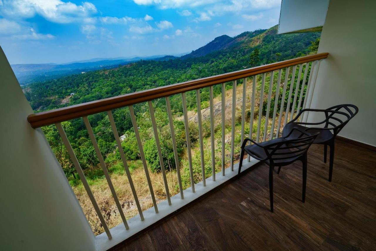 Windale Resorts Pooppara Buitenkant foto
